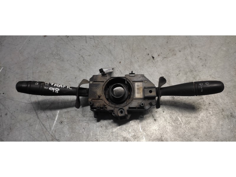 Recambio de mando multifuncion para renault trafic (desde 5.89) 1.4 referencia OEM IAM 7700354626  
