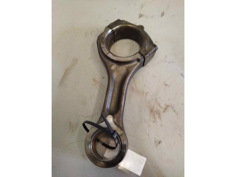 Recambio de biela para iveco stralis (ad/at) fg ad   4x2 tráfico urbano referencia OEM IAM D57774  