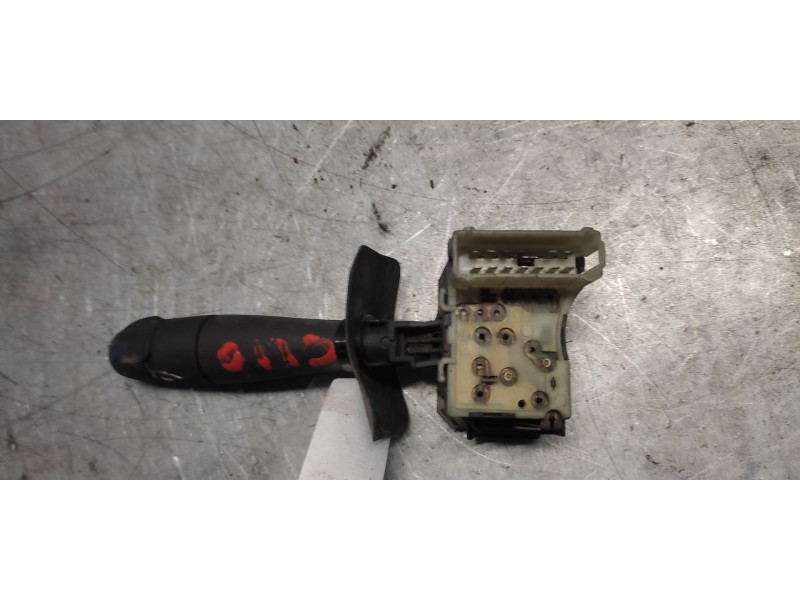 Recambio de mando limpia para renault clio ii fase i (b/cbo) 1.2 referencia OEM IAM   13 PINS