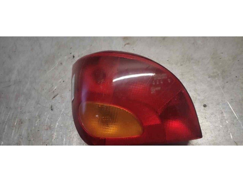 Recambio de piloto trasero izquierdo para ford fiesta berlina (dx) 1.25 16v cat referencia OEM IAM   