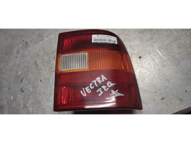 Recambio de piloto trasero derecho para opel vectra a cdx referencia OEM IAM 12870719  