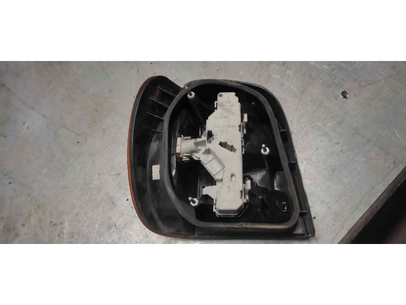 Recambio de piloto trasero derecho para volkswagen polo classic (6v2) básico referencia OEM IAM   