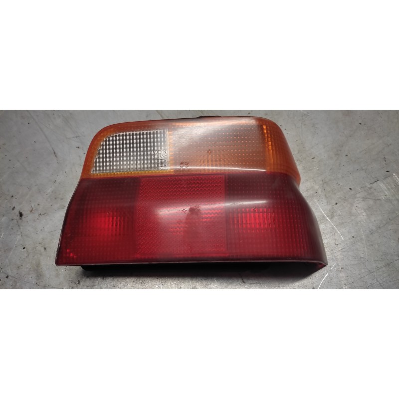 Recambio de piloto delantero derecho para ford escort berlina/turnier clx berlina referencia OEM IAM   