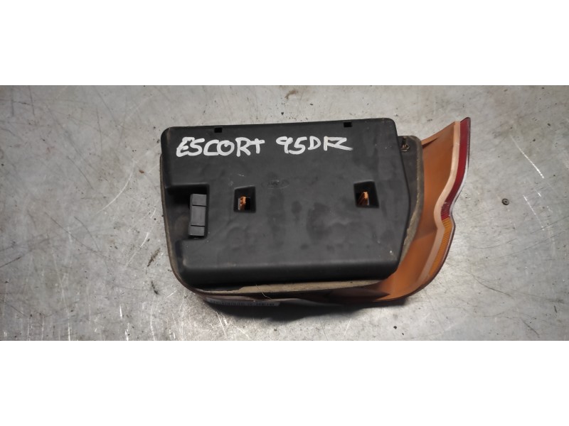 Recambio de piloto delantero derecho para ford escort berlina/turnier clx berlina referencia OEM IAM   