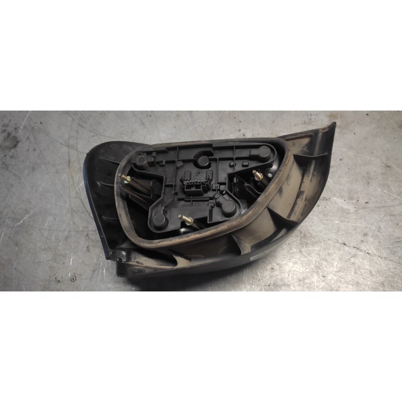 Recambio de piloto trasero izquierdo para renault megane i berlina hatchback (ba0) 1.9 dti alize referencia OEM IAM   