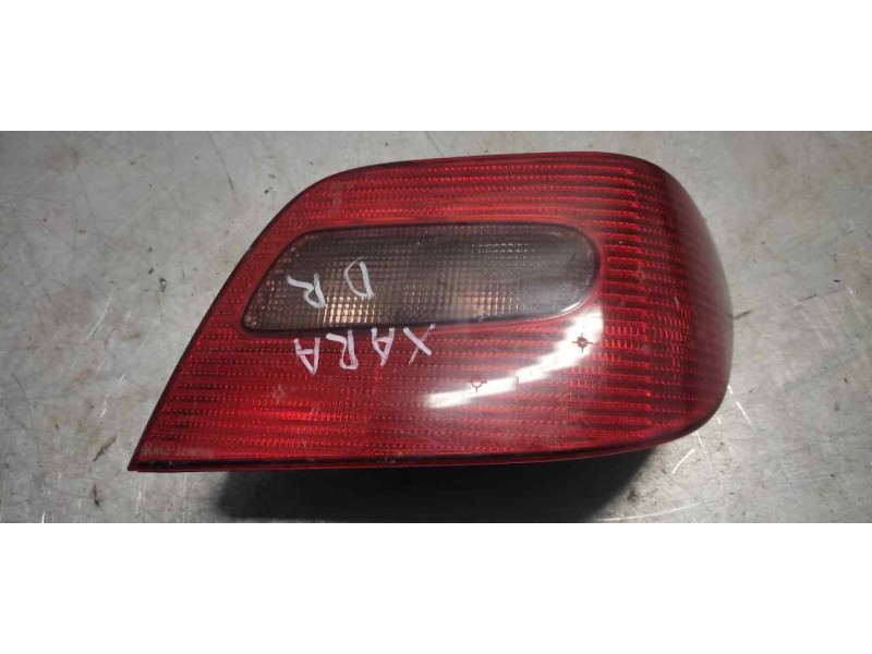 Recambio de piloto trasero derecho para citroen xsara berlina 2.0 hdi tonic (80kw) referencia OEM IAM   