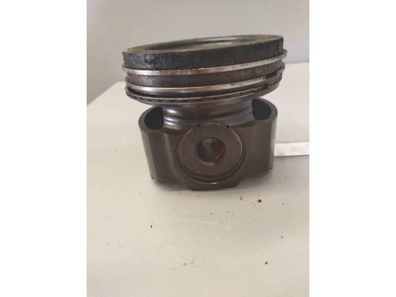 Recambio de piston para scania serie p/g/r (l-clase) 12.7 diesel referencia OEM IAM 2619545  