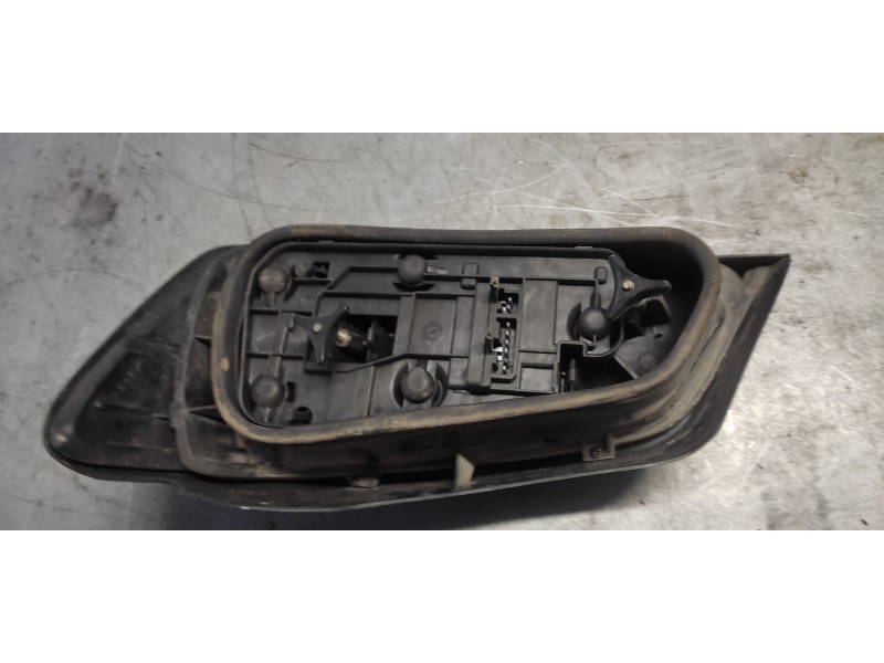 Recambio de piloto trasero izquierdo para peugeot 306 berlina 3/5 puertas (s1) open referencia OEM IAM   