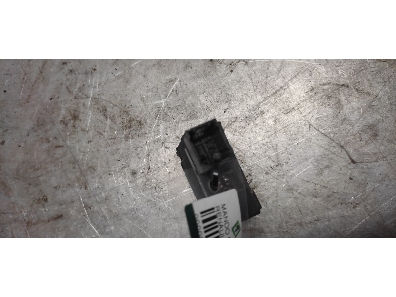 Recambio de mando regulador de faros para renault scenic (ja..) 1.9 d rxe referencia OEM IAM 7700433081  