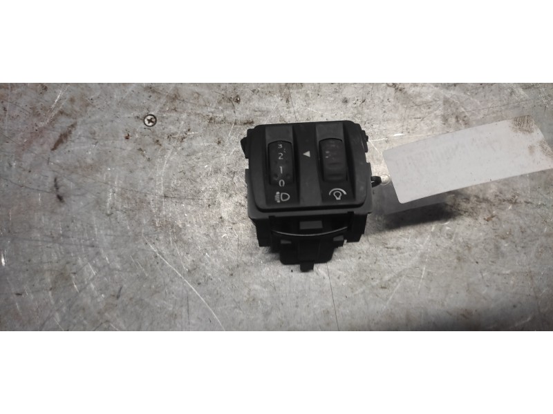 Recambio de mando regulador de faros para renault scenic ii dynamique referencia OEM IAM 8200121805  
