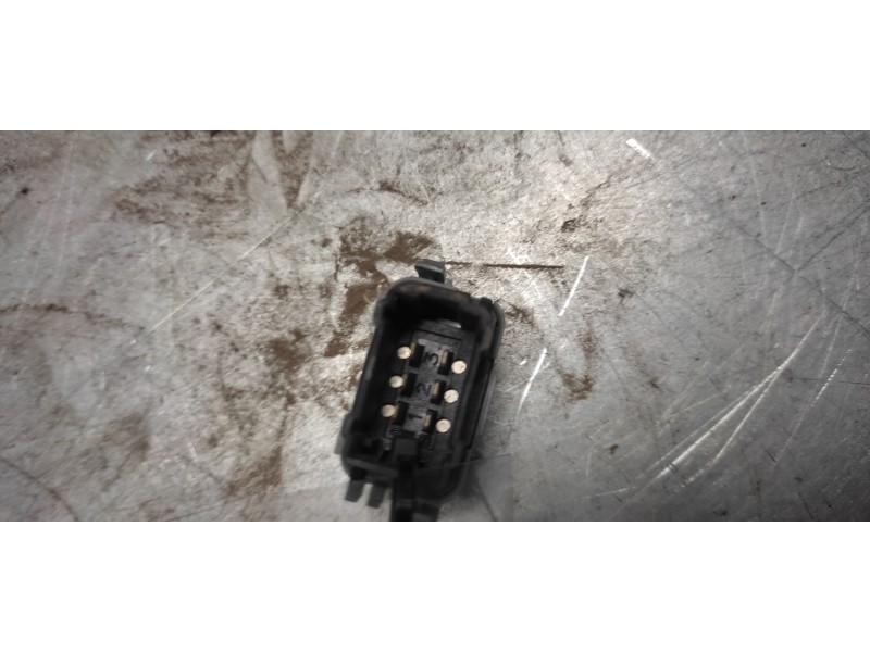 Recambio de boton esp para renault scenic ii dynamique referencia OEM IAM   