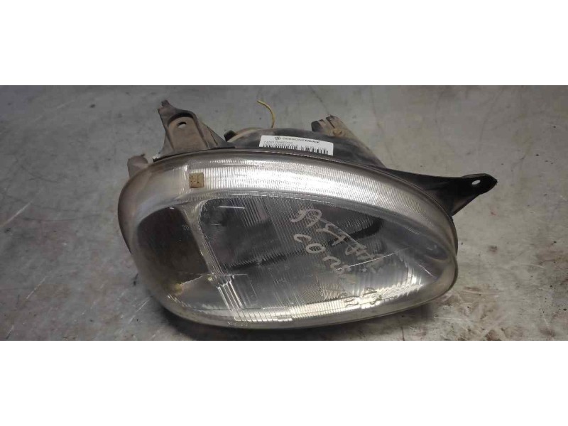 Recambio de faro derecho para opel corsa b gls referencia OEM IAM 90386294  