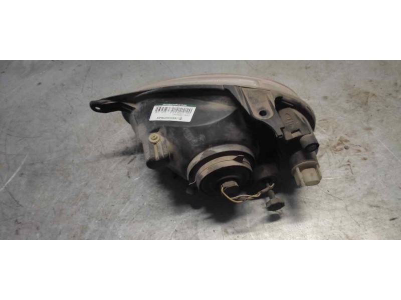 Recambio de faro derecho para opel corsa b gls referencia OEM IAM 90386294  