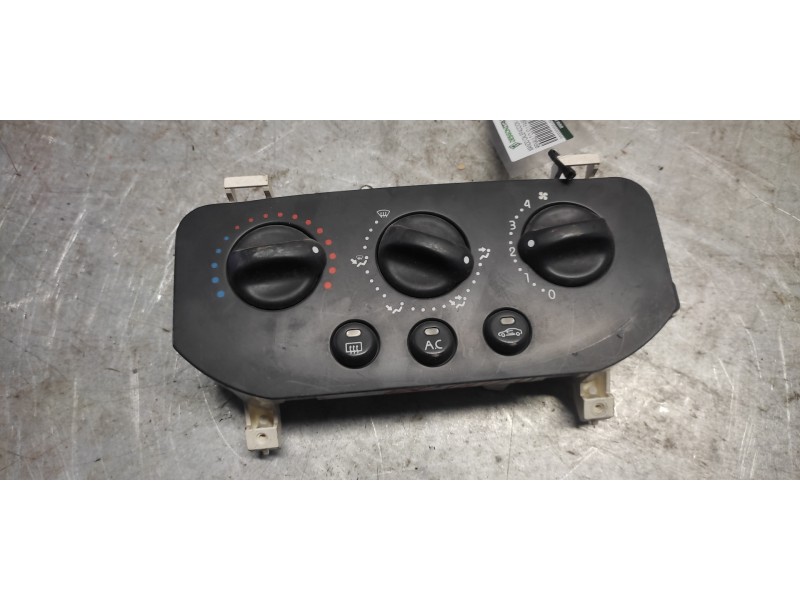 Recambio de mando calefaccion / aire acondicionado para renault clio ii fase ii (b/cb0) alize referencia OEM IAM   