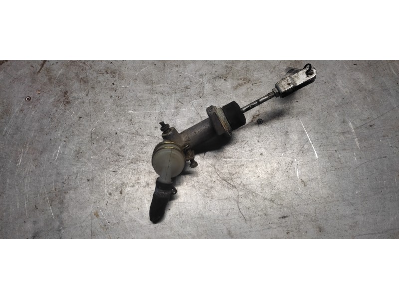Recambio de bomba embrague para nissan trucks trade trade 2.0 referencia OEM IAM   