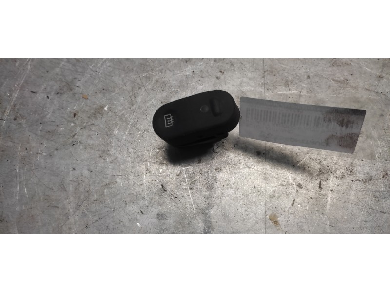 Recambio de boton antivaho para renault kangoo (f/kc0) rapid extra referencia OEM IAM   