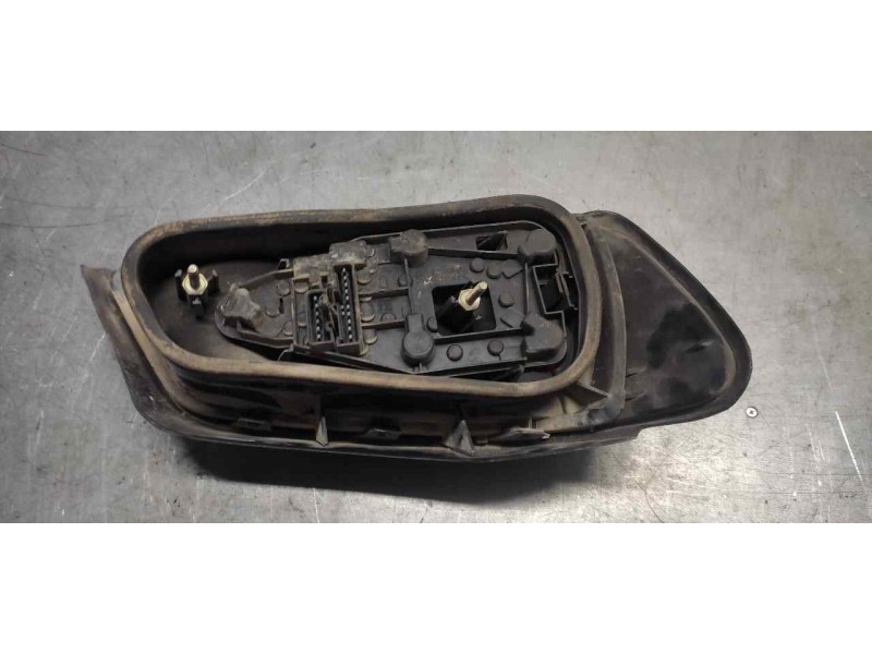 Recambio de piloto trasero derecho para peugeot 306 berlina 3/4/5 puertas (s2) boulebard referencia OEM IAM   
