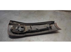 Recambio de piloto trasero izquierdo para fiat punto berlina (176) 1.4 cat referencia OEM IAM    2