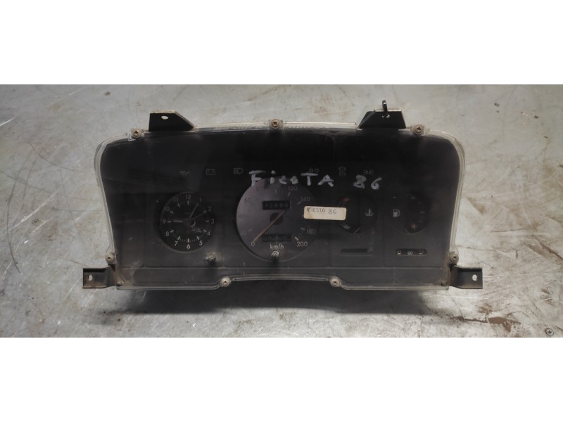 Recambio de cuadro instrumentos para ford fiesta berl./express economy referencia OEM IAM 062330  