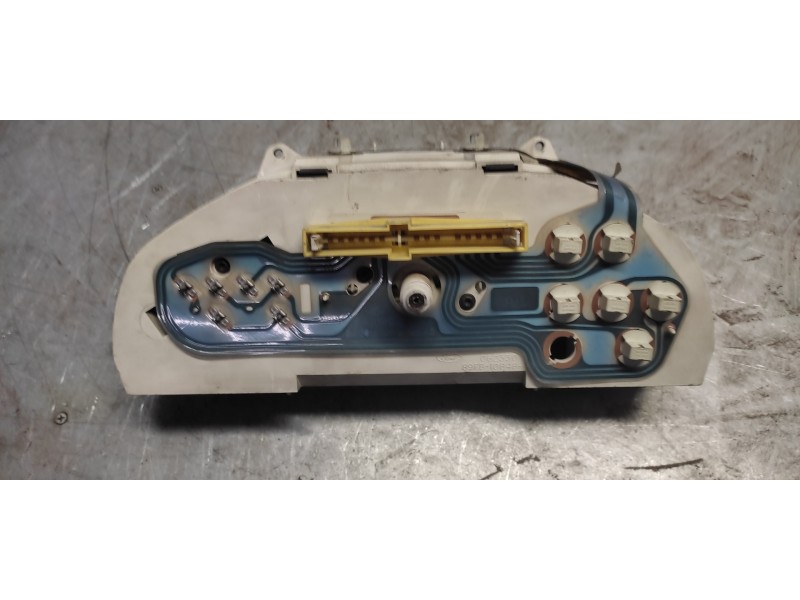 Recambio de cuadro instrumentos para ford fiesta berl./courier surf referencia OEM IAM   