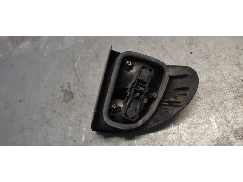 Recambio de piloto trasero derecho para renault laguna (b56) 2.0 d rn (b56f/g) referencia OEM IAM   