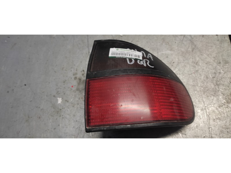 Recambio de piloto trasero derecho para renault laguna (b56) 2.0 d rn (b56f/g) referencia OEM IAM   