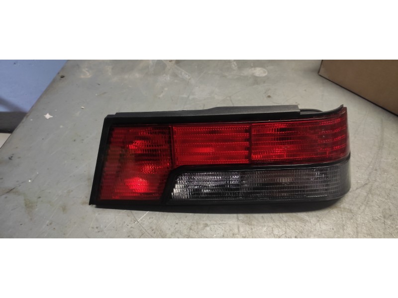 Recambio de piloto trasero derecho para peugeot 405 berlina stdt referencia OEM IAM  NUEVO 