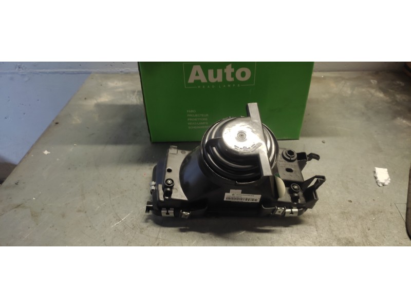 Recambio de faro izquierdo para audi 80/90 (893) 80 comfort edition referencia OEM IAM  NUEVO 