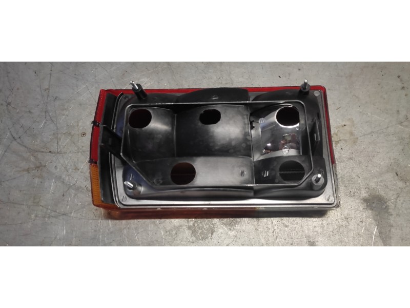 Recambio de piloto trasero derecho para seat malaga gl referencia OEM IAM  NUEVO 