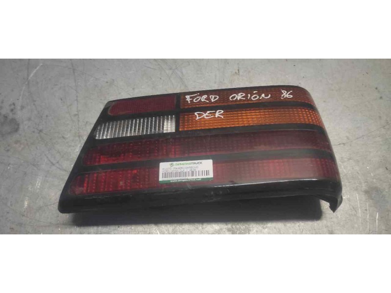 Recambio de piloto trasero derecho para ford orion gl referencia OEM IAM   