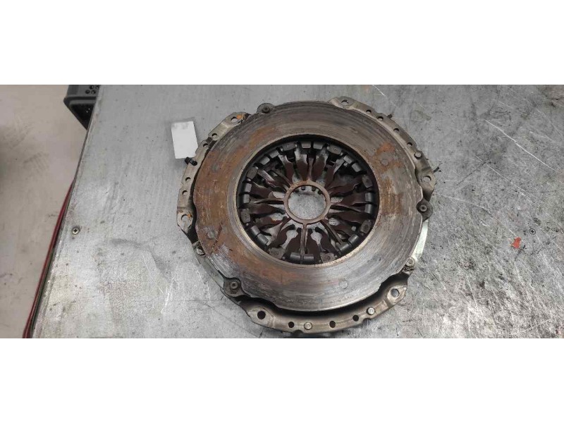 Recambio de kit embrague para opel movano b kasten/combi ka l1h1 2,8t referencia OEM IAM 126005010  