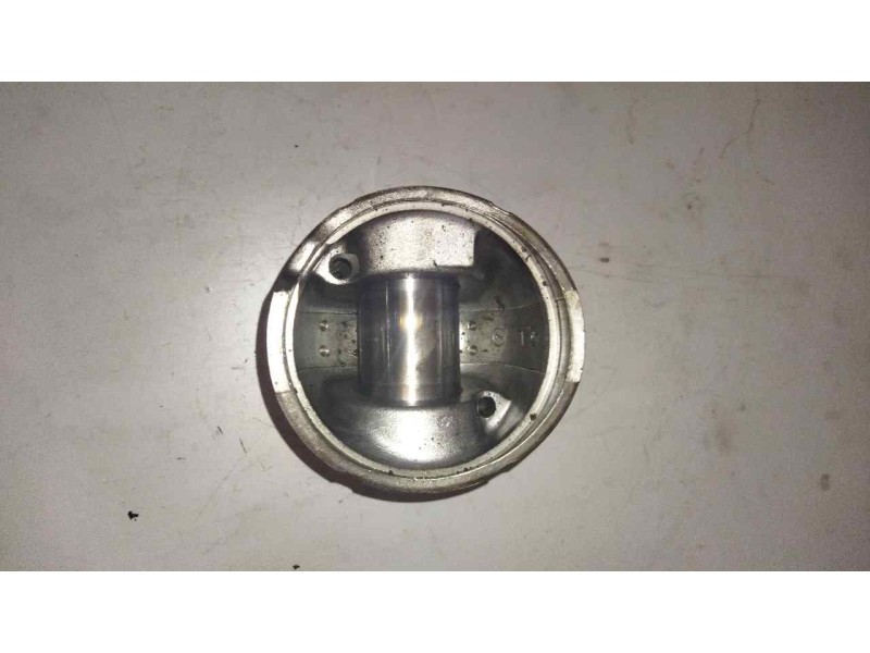 Recambio de piston para iveco eurotech (mt) fki 180 e 27 larga distancia referencia OEM IAM 98458996  
