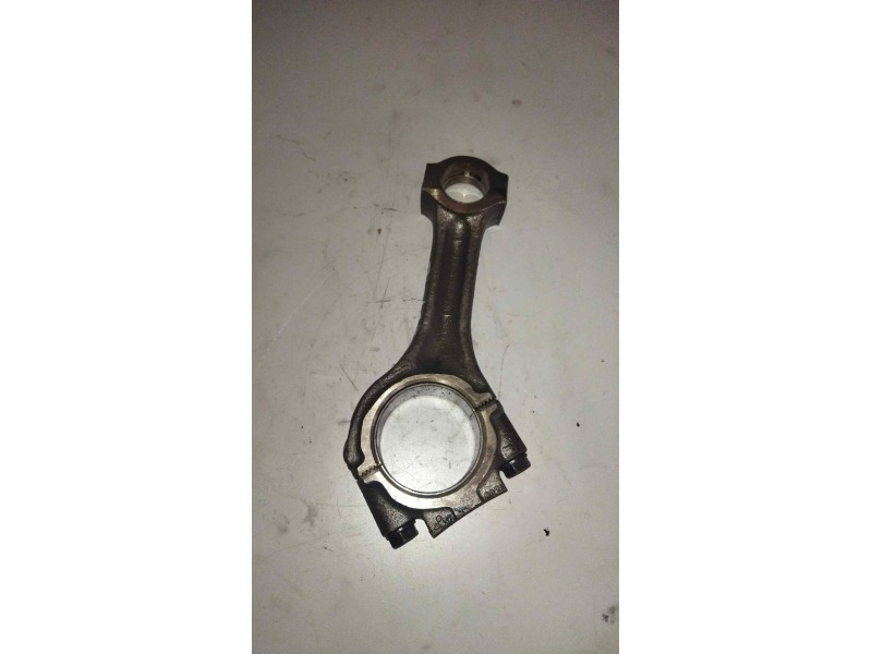 Recambio de biela para iveco eurotech (mt) fki 180 e 27 larga distancia referencia OEM IAM   