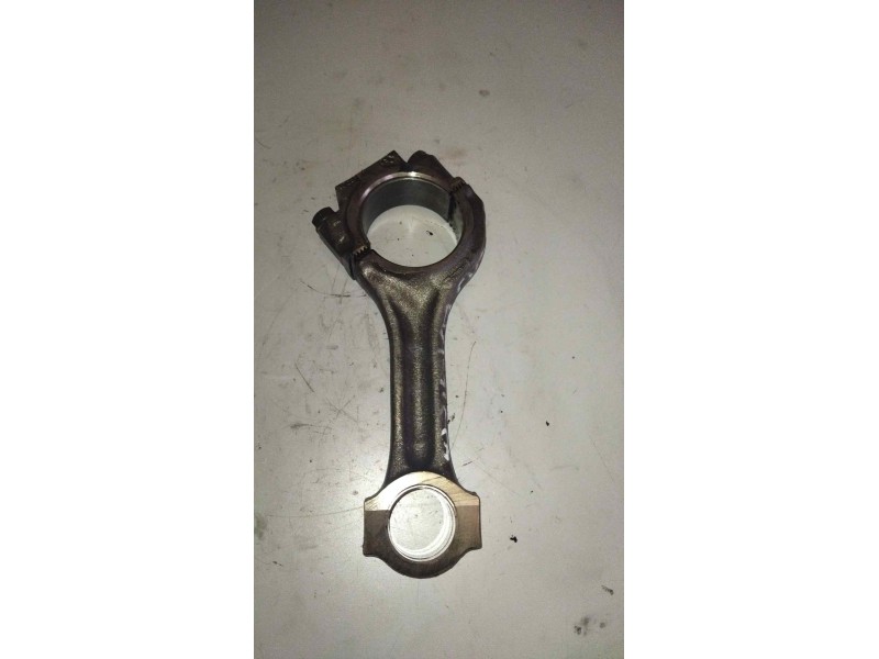 Recambio de biela para iveco eurotech (mt) fki 180 e 27 larga distancia referencia OEM IAM   