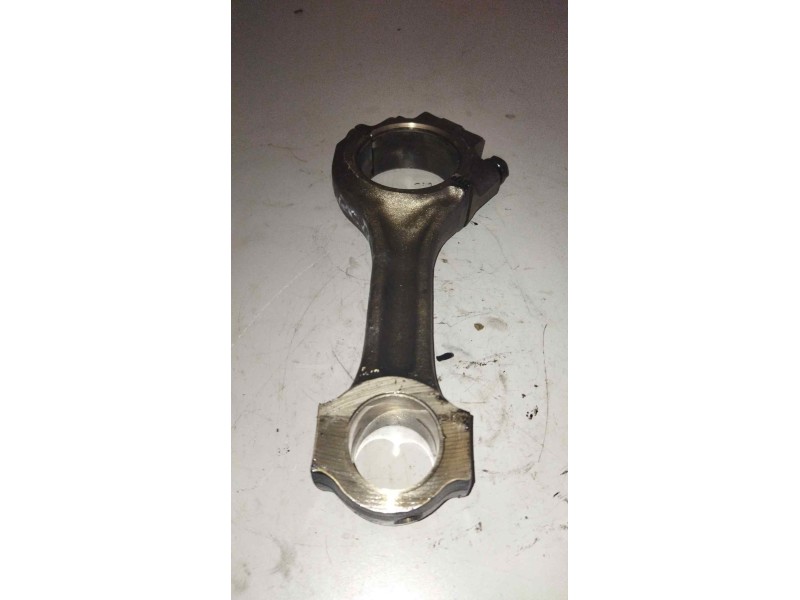 Recambio de biela para iveco eurotech (mt) fki 180 e 27 larga distancia referencia OEM IAM   