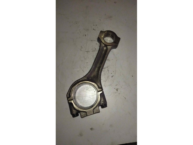 Recambio de biela para iveco eurotech (mt) fki 180 e 27 larga distancia referencia OEM IAM   