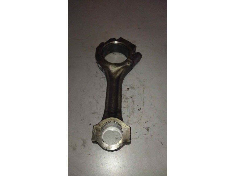 Recambio de biela para iveco eurotech (mt) fki 180 e 27 larga distancia referencia OEM IAM   