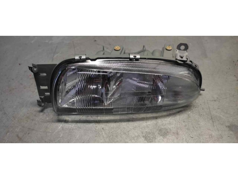 Recambio de faro izquierdo para ford fiesta berlina básico referencia OEM IAM  NUEVO 