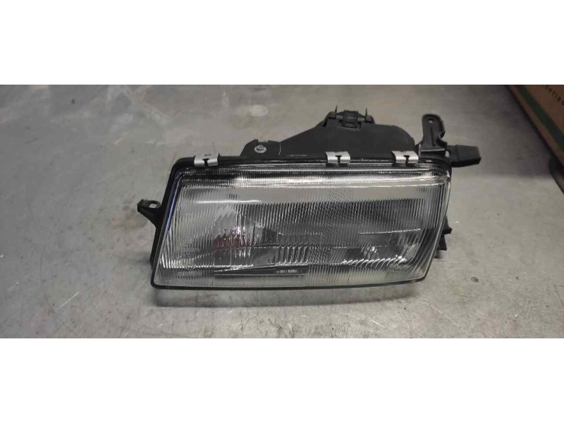 Recambio de faro izquierdo para opel vectra a 1.6 referencia OEM IAM   NUEVO
