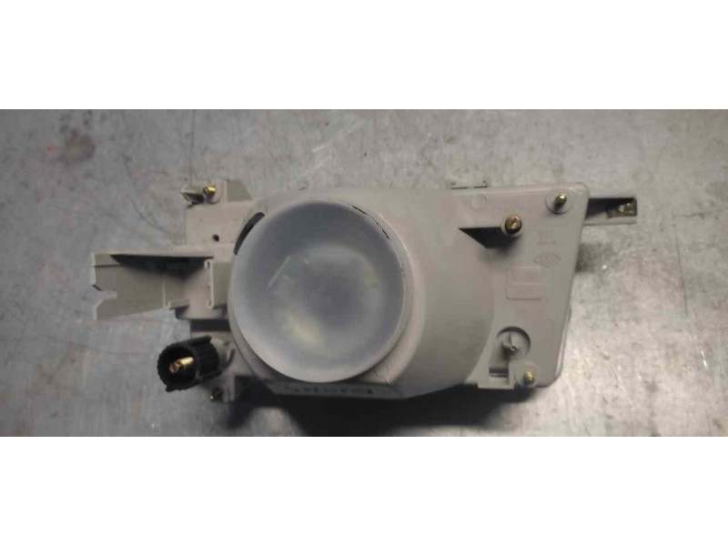 Recambio de faro derecho para renault 9 referencia OEM IAM   NUEVO