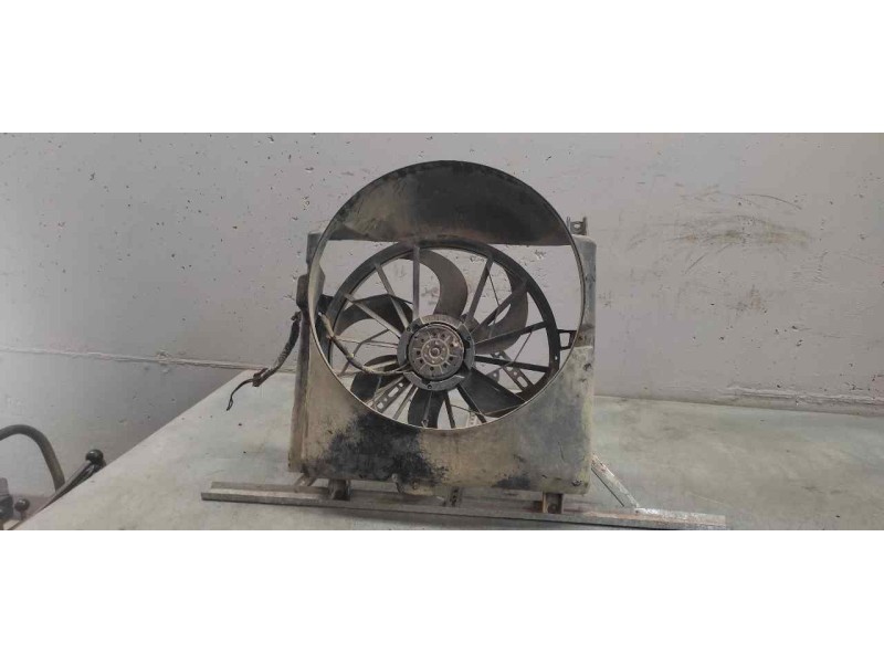 Recambio de electroventilador para jeep gr.cherokee (wj/wg) 3.1 td laredo referencia OEM IAM   