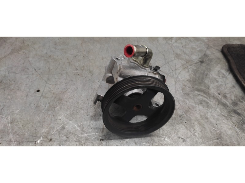 Recambio de bomba servodireccion para ford transit connect (tc7) furgón (2006) referencia OEM IAM 2T143A696AK  