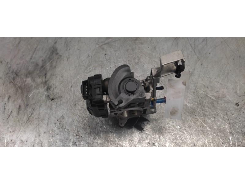 Recambio de caja mariposa para opel corsa b edition 2000 referencia OEM IAM 0132008602  