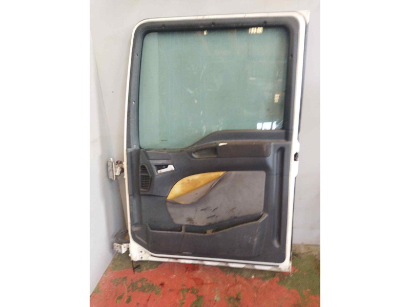 Recambio de puerta delantera derecha para man tg - a 18.xxx fg / bb   (e3/e4) xl referencia OEM IAM   