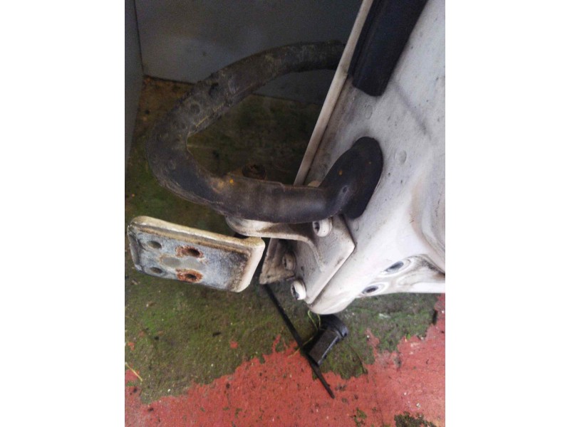 Recambio de puerta delantera derecha para man tg - a 18.xxx fg / bb   (e3/e4) xl referencia OEM IAM   