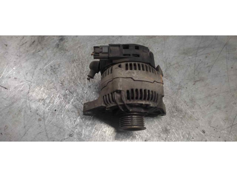 Recambio de alternador para nissan micra (k10) gl referencia OEM IAM 0120335008 BOSCH 14V 30-70A 6