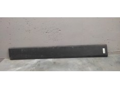 Recambio de molduras traseras para opel movano b kasten/combi ka l1h1 2,8t referencia OEM IAM   