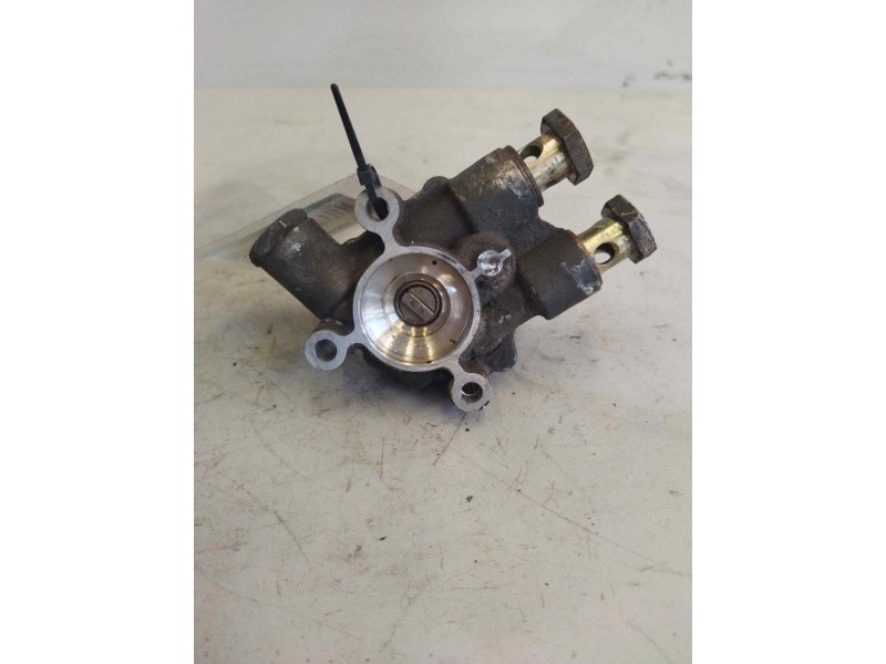 Recambio de bomba combustible para daf serie xf105.xxx fsa 4x2 space-cab referencia OEM IAM 1797650 7018955150 