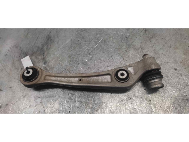 Recambio de brazo suspension inferior delantero izquierdo para audi a4 ber. (b8) básico referencia OEM IAM 8K0407155B  