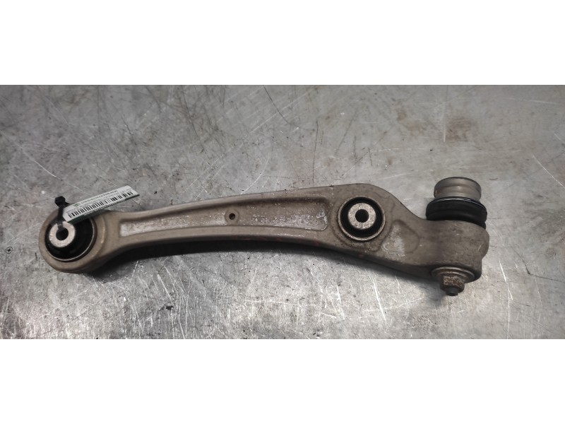 Recambio de brazo suspension inferior delantero izquierdo para audi a4 ber. (b8) básico referencia OEM IAM 8K0407155B  
